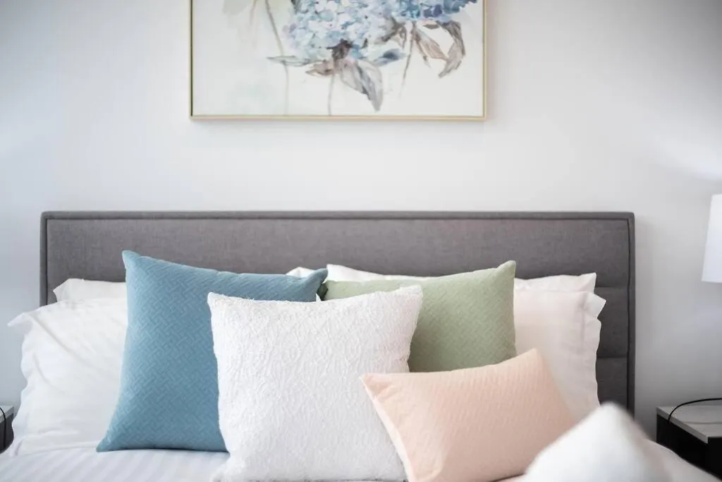 Apartment 1404 Sophistication And Luxury On The Brisbane River By Stylish Stays Australia