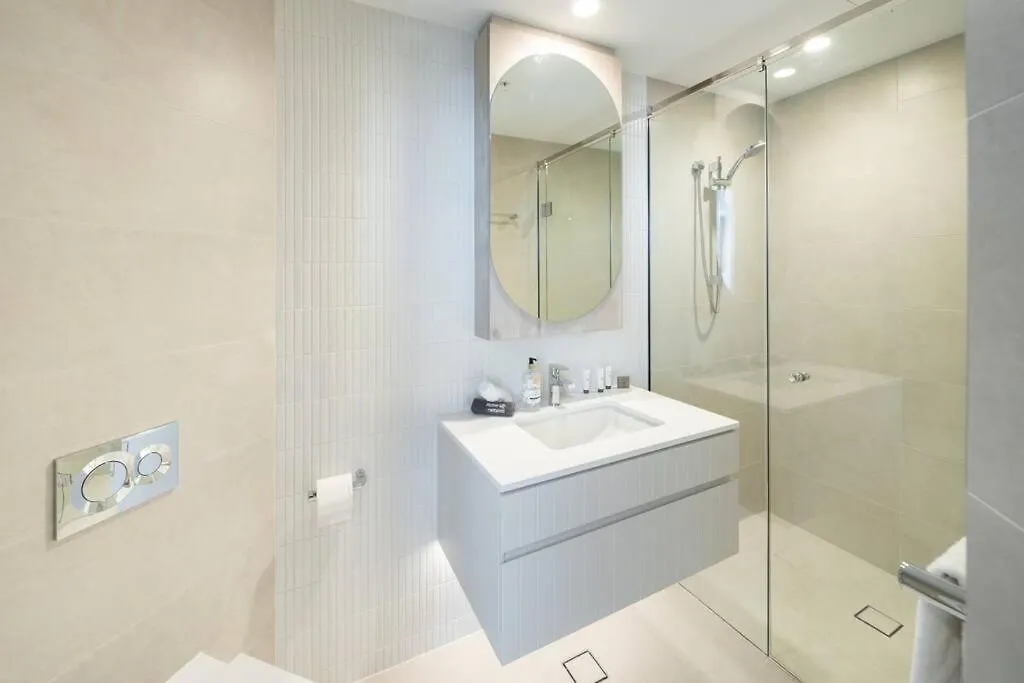 1404 Sophistication And Luxury On The Brisbane River By Stylish Stays Australia